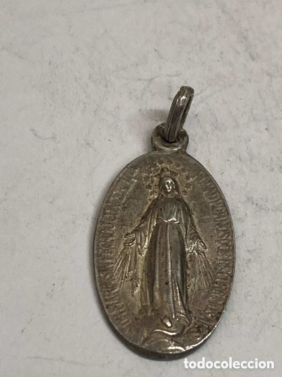 Antig&uuml;edades: Medalla de metal religiosa C372 - Foto 1