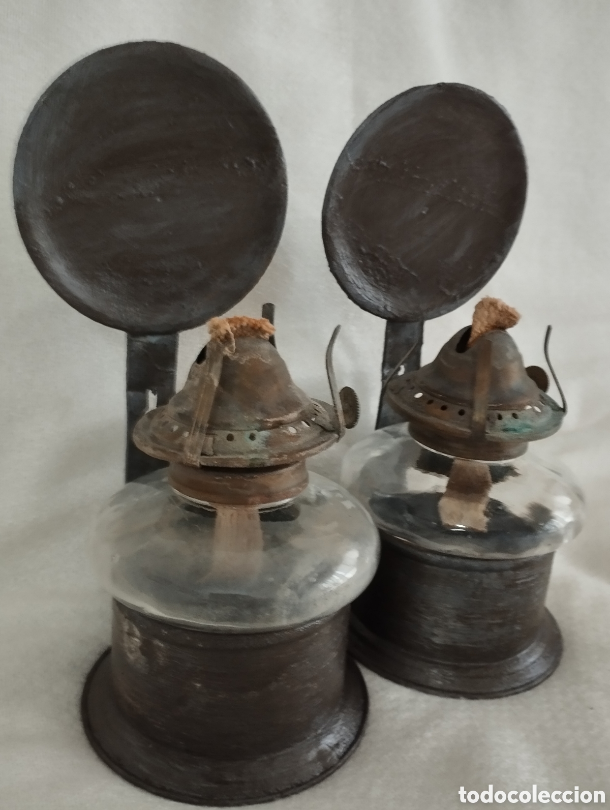 Antig&uuml;edades: Dos Antiguos Faroles de mecha. - Foto 2