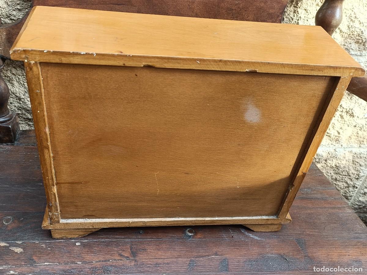 Antig&uuml;edades: Antiguo joyero de madera - Foto 8