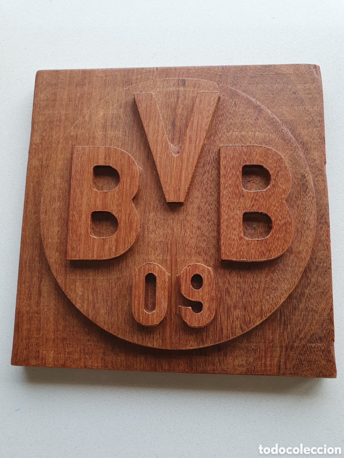 Antig&uuml;edades: Escudo Borussia Dortmund - Foto 2