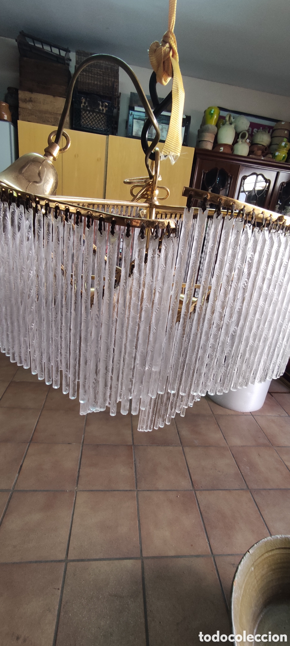 Antig&uuml;edades: Lampara de techo lat&oacute;n y cristal - Foto 4