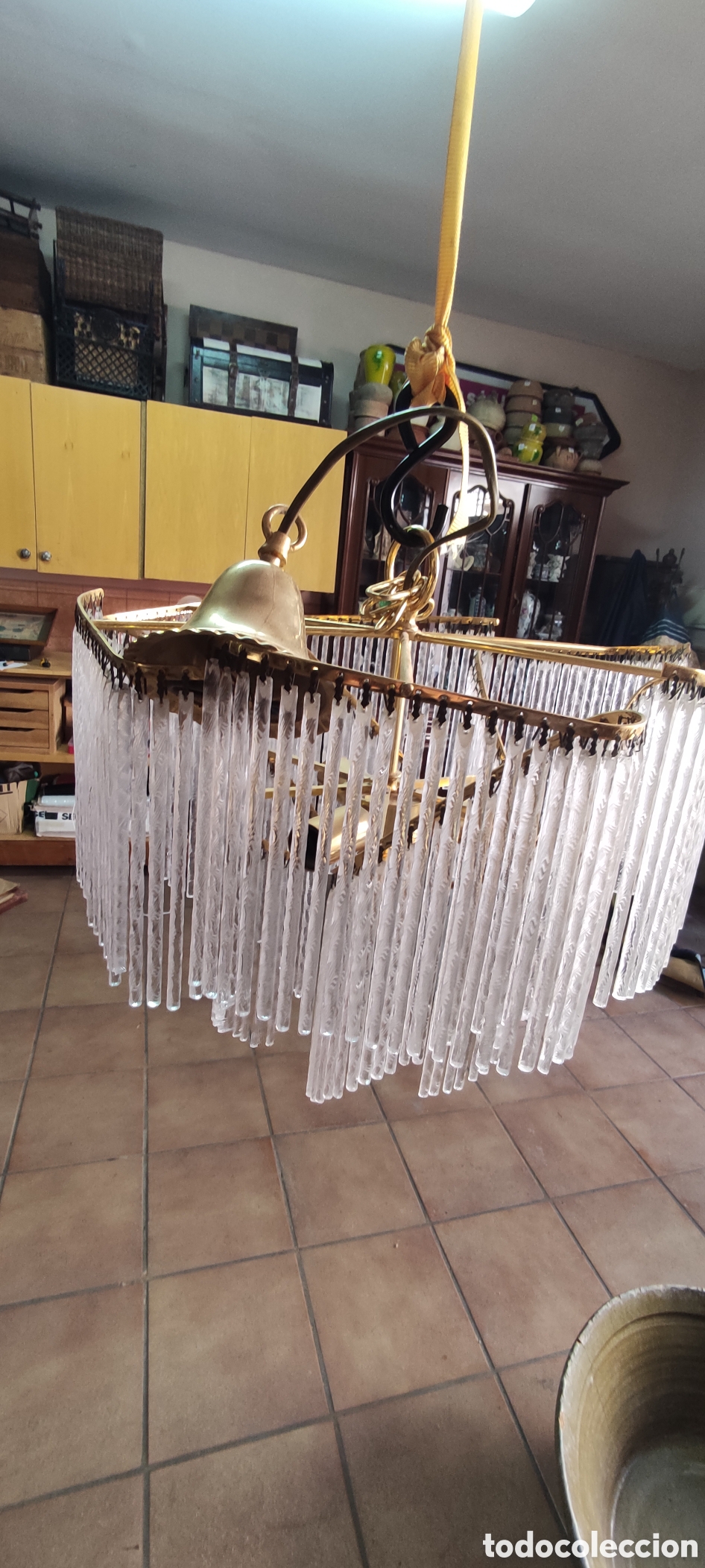 Antig&uuml;edades: Lampara de techo lat&oacute;n y cristal - Foto 6
