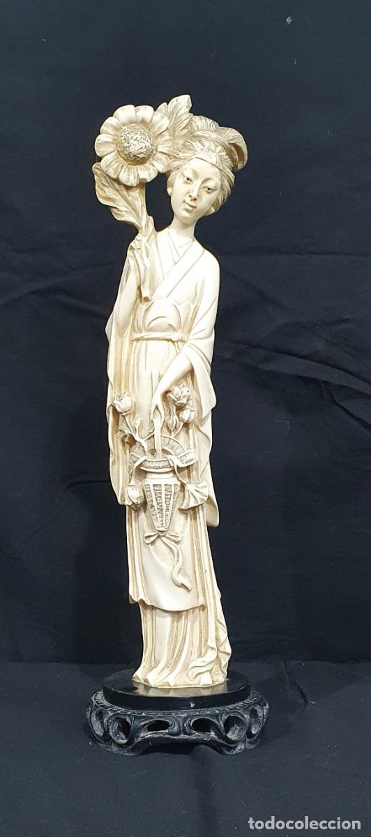 Antig&uuml;edades: Figura dama china en alabastro - Foto 1