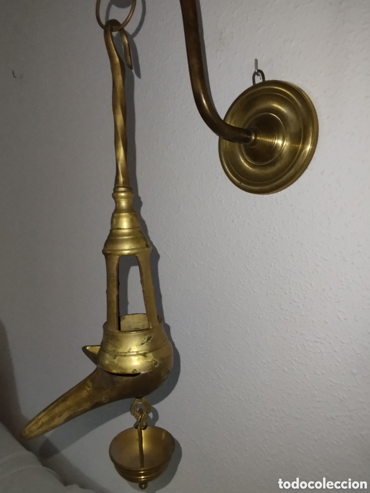 Antig&uuml;edades: Antigua L&aacute;mpara de Aceite bronce. - Foto 11