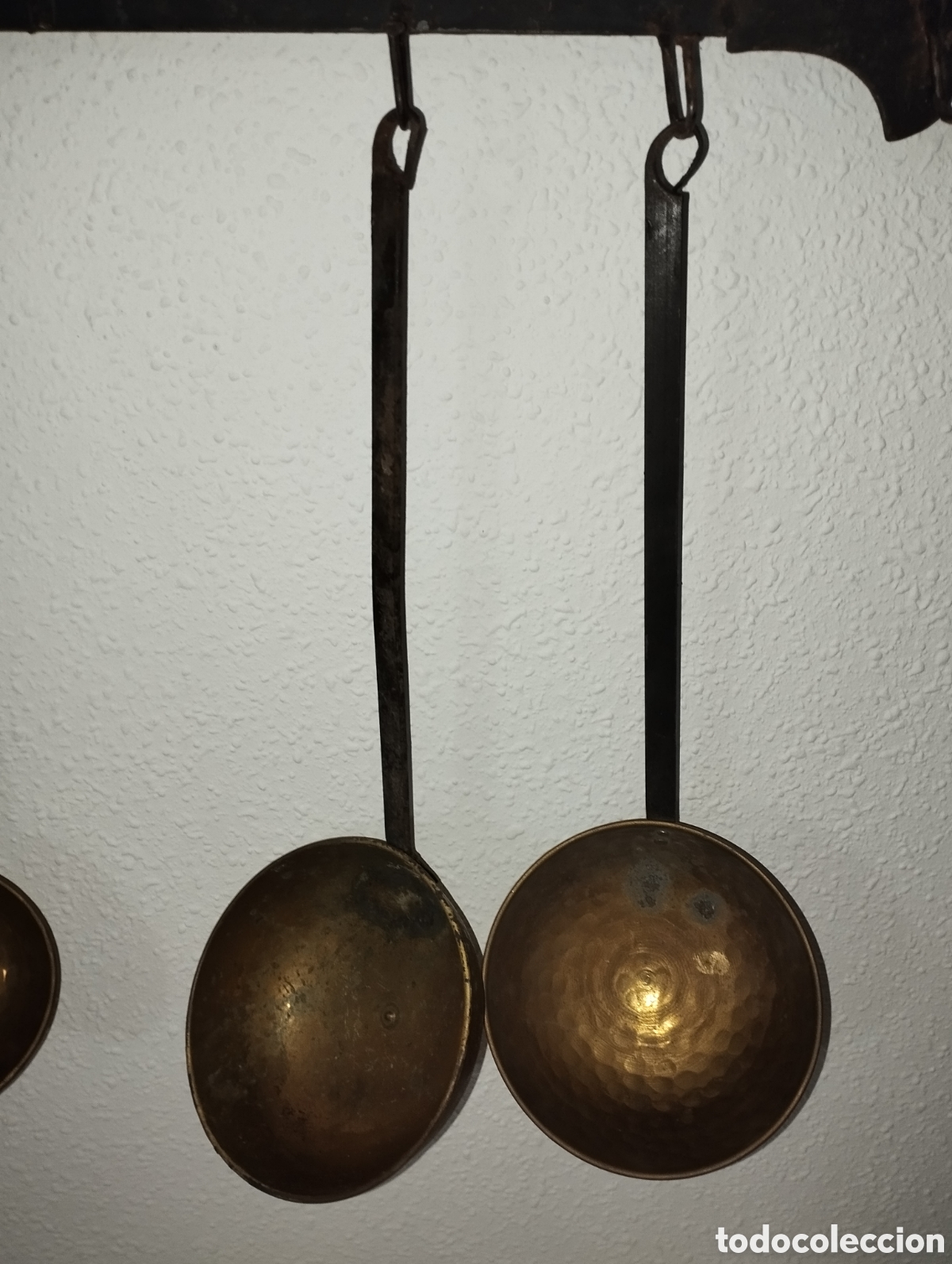Antig&uuml;edades: Antigua Espetera y Cazos Lat&oacute;n. - Foto 15
