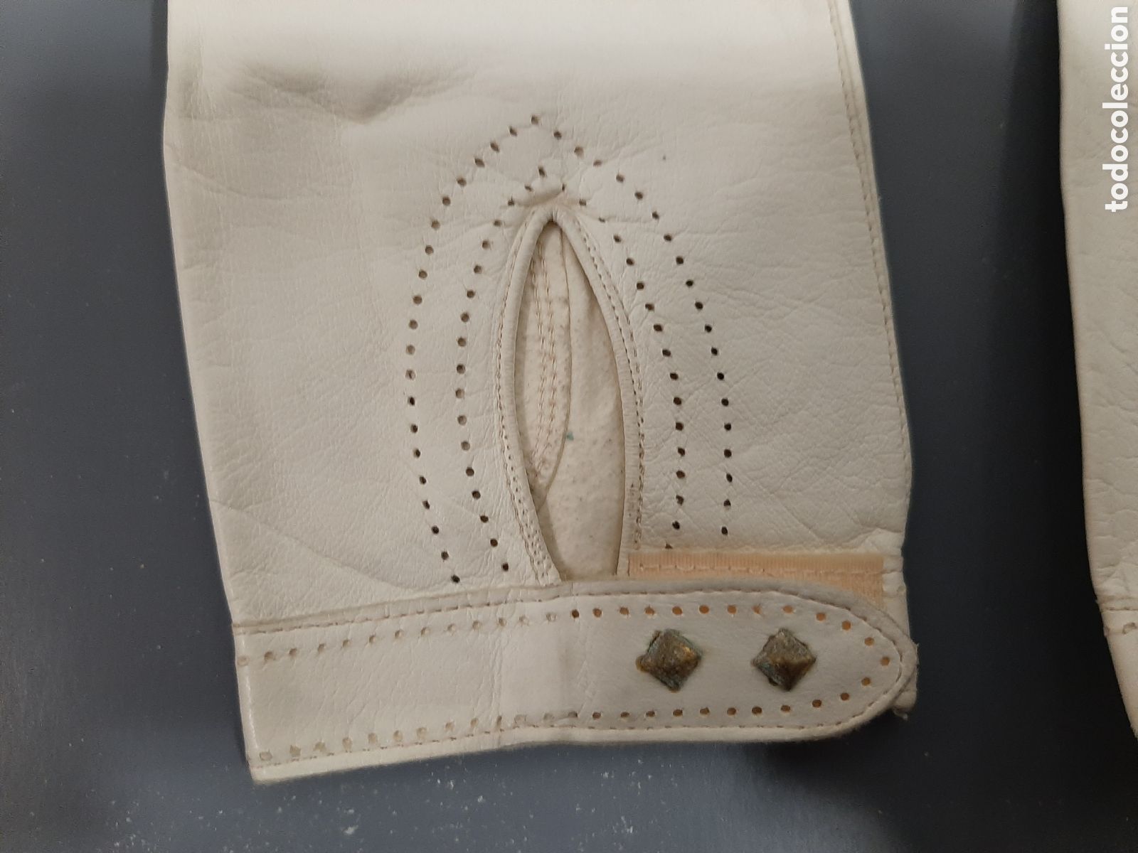 Antig&uuml;edades: Guantes blancos de dama piel - Foto 4