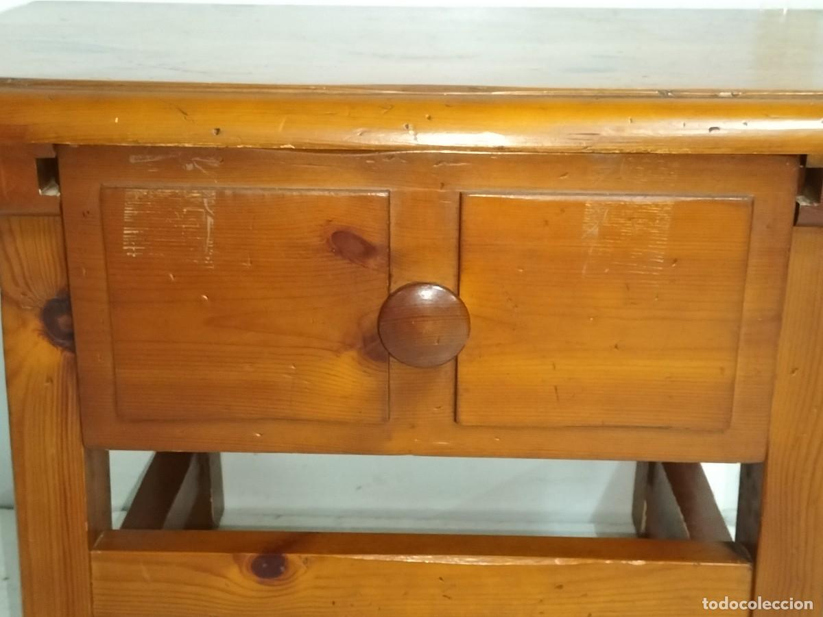 Antig&uuml;edades: Mesa de Centro R&uacute;stica - Mesa Tocinera con Caj&oacute;n - Madera de Pino - Foto 4