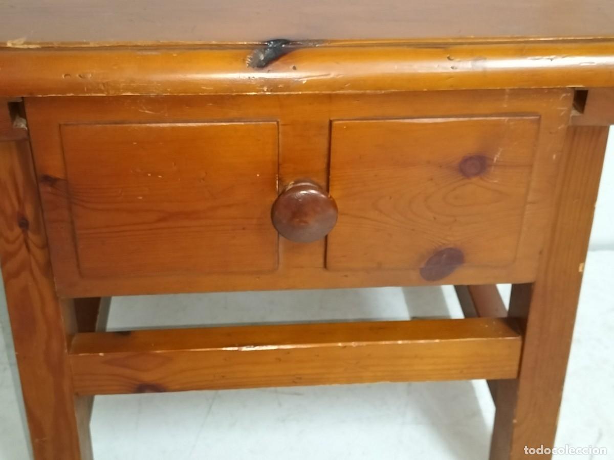 Antig&uuml;edades: Mesa de Centro R&uacute;stica - Mesa Tocinera con Caj&oacute;n - Madera de Pino - Foto 12