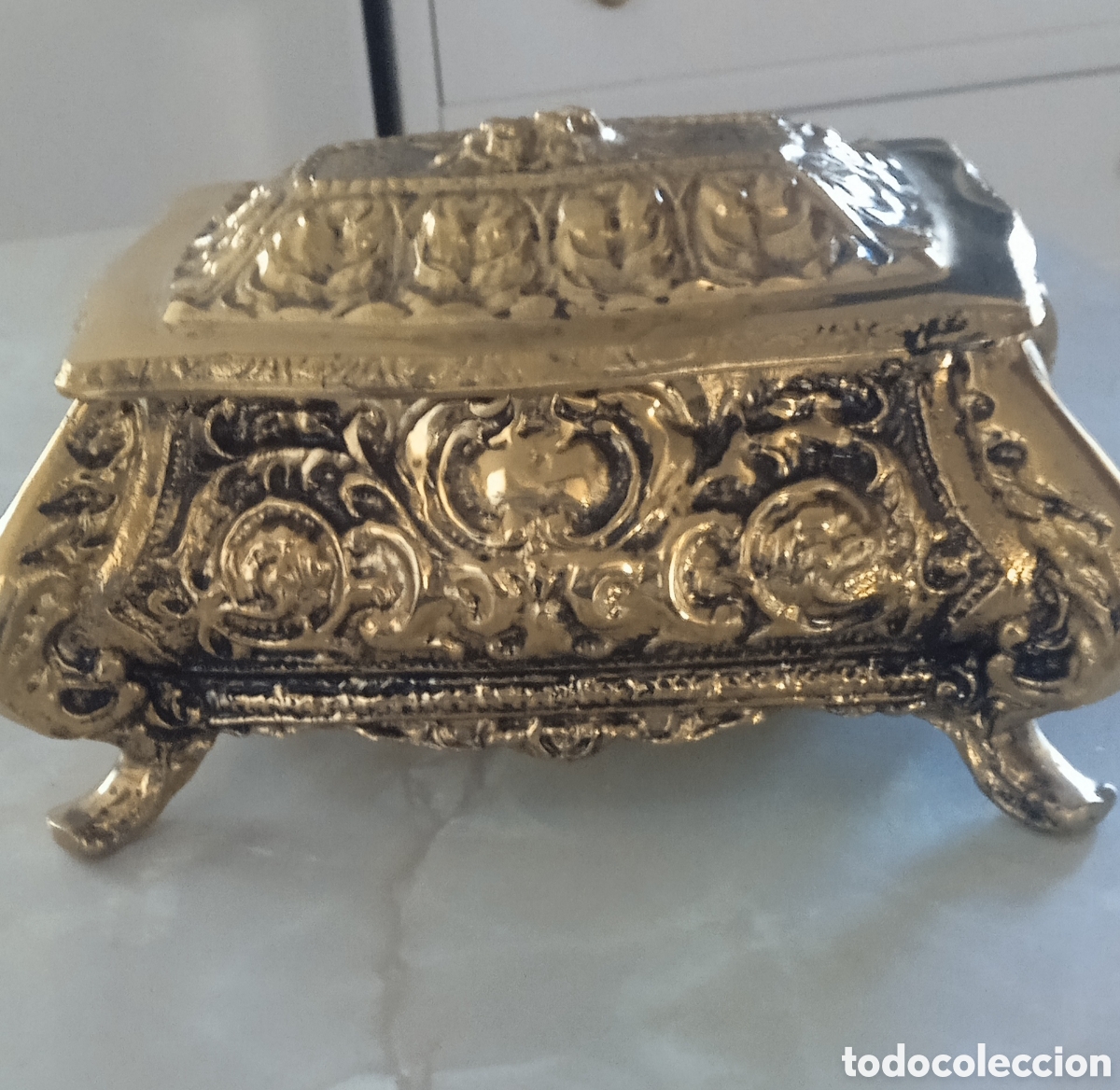 Antig&uuml;edades: Caja, joyero de bronce - Foto 1