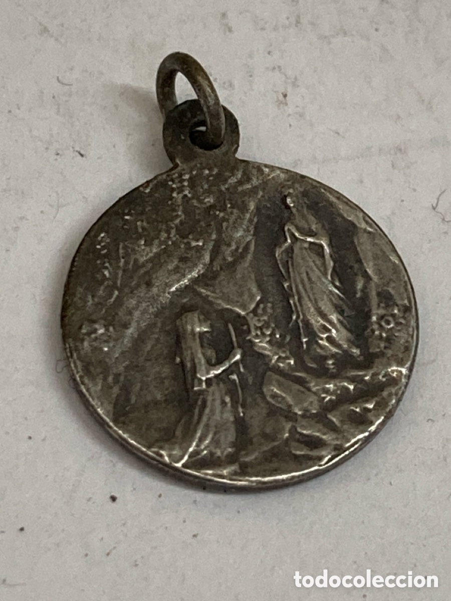 Antig&uuml;edades: Medalla de plata religiosa C375 - Foto 2