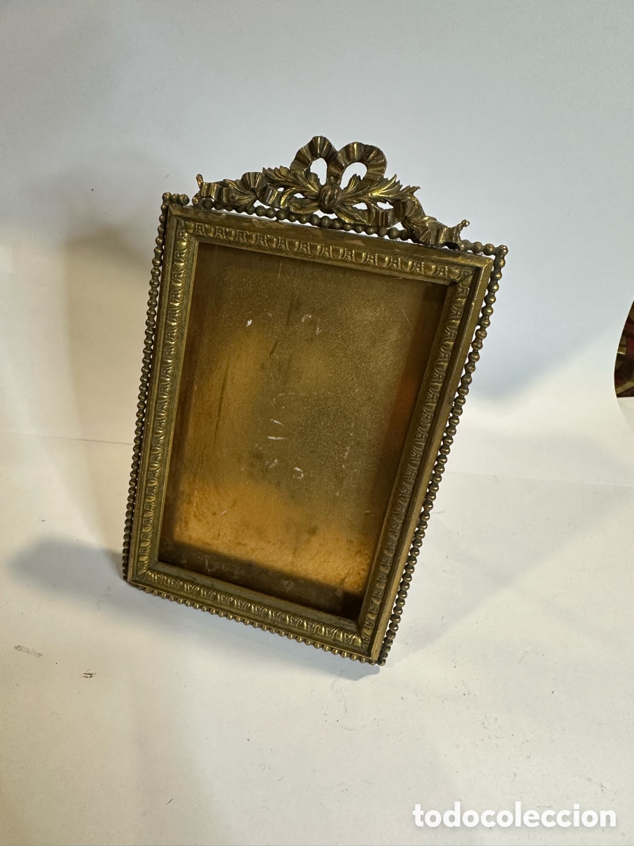 Antig&uuml;edades: Marco bronce antiguo - Foto 1
