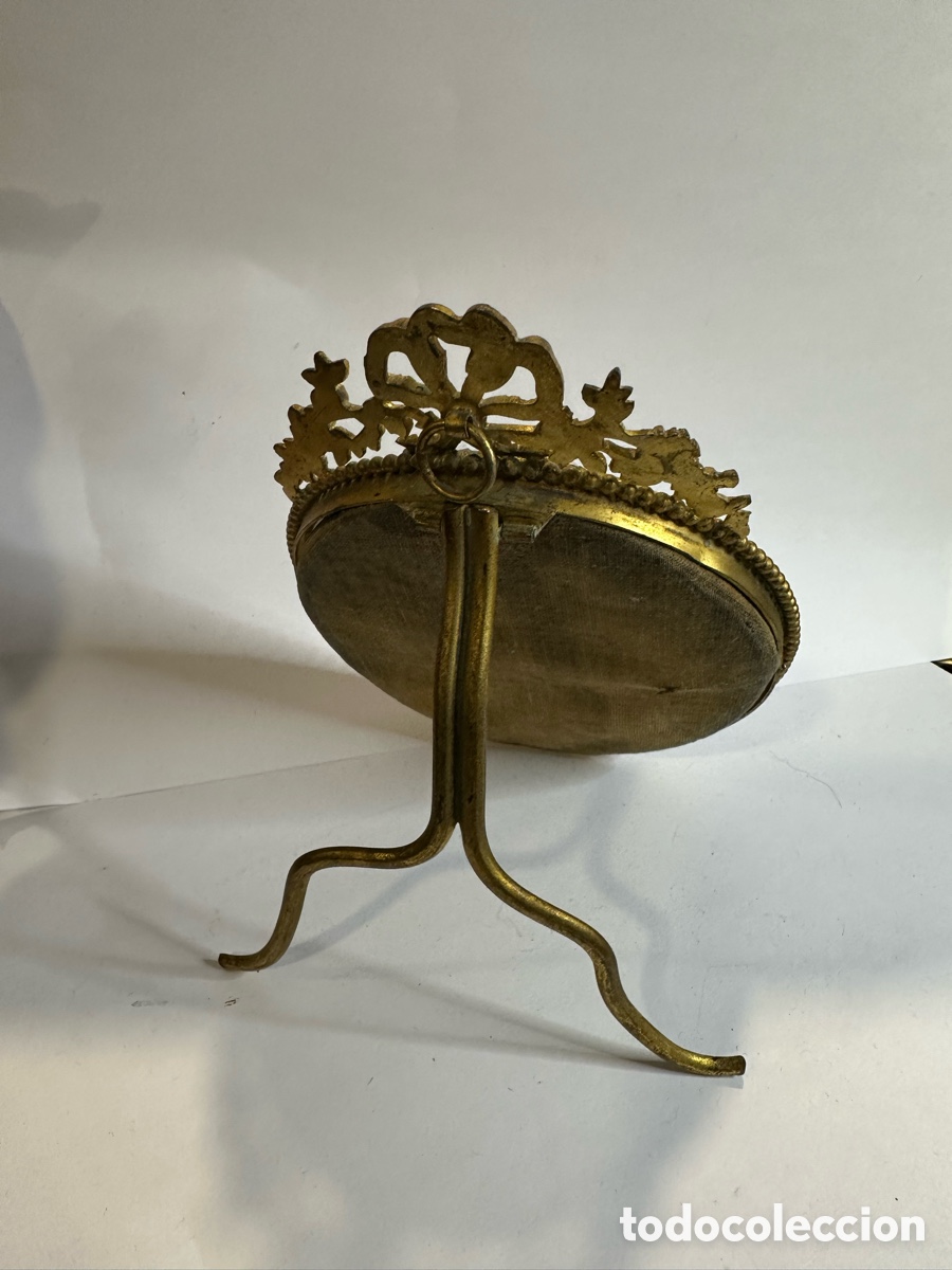 Antig&uuml;edades: Marco de bronce antiguo - Foto 2