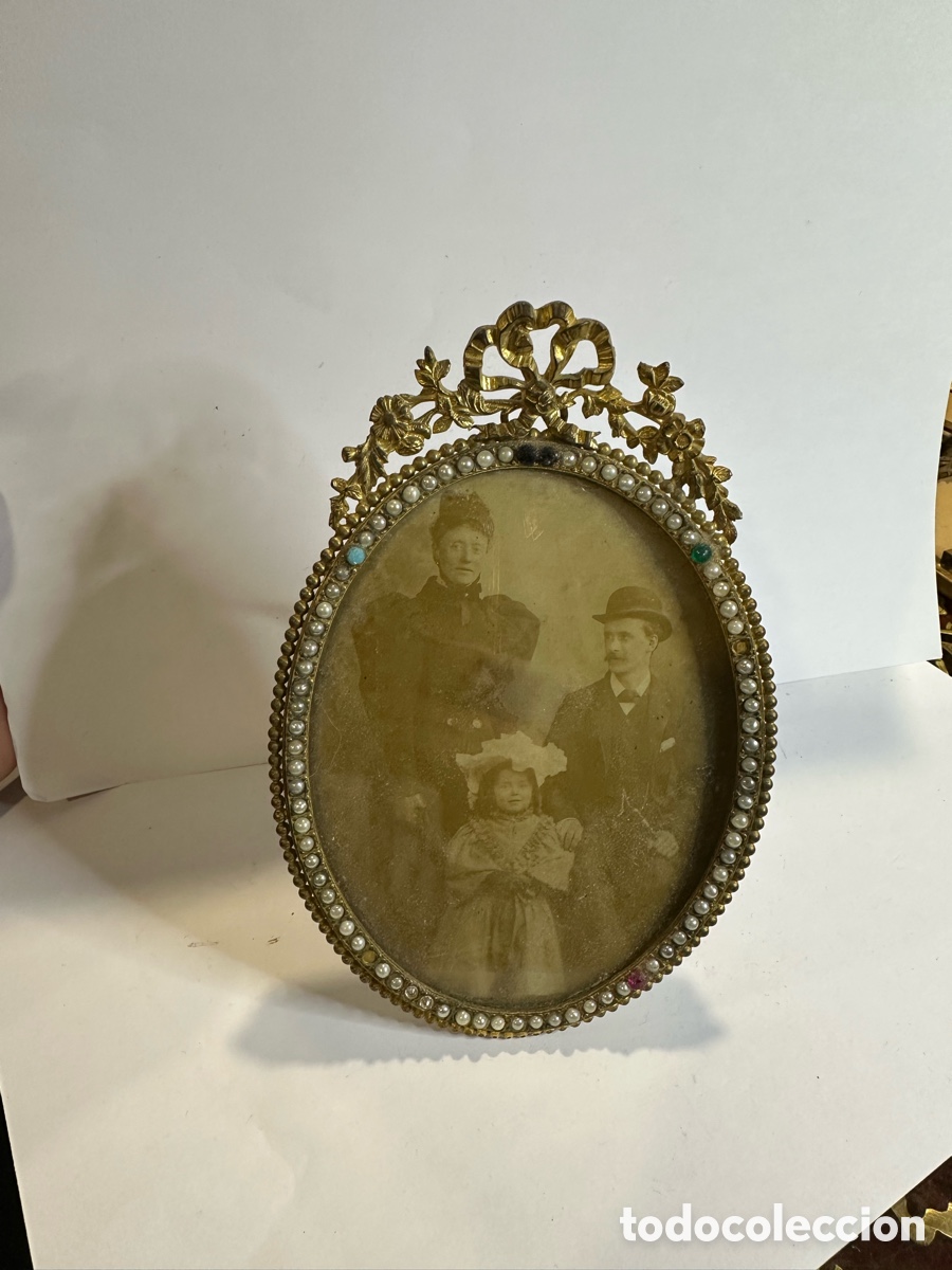 Antig&uuml;edades: Marco de bronce antiguo - Foto 1