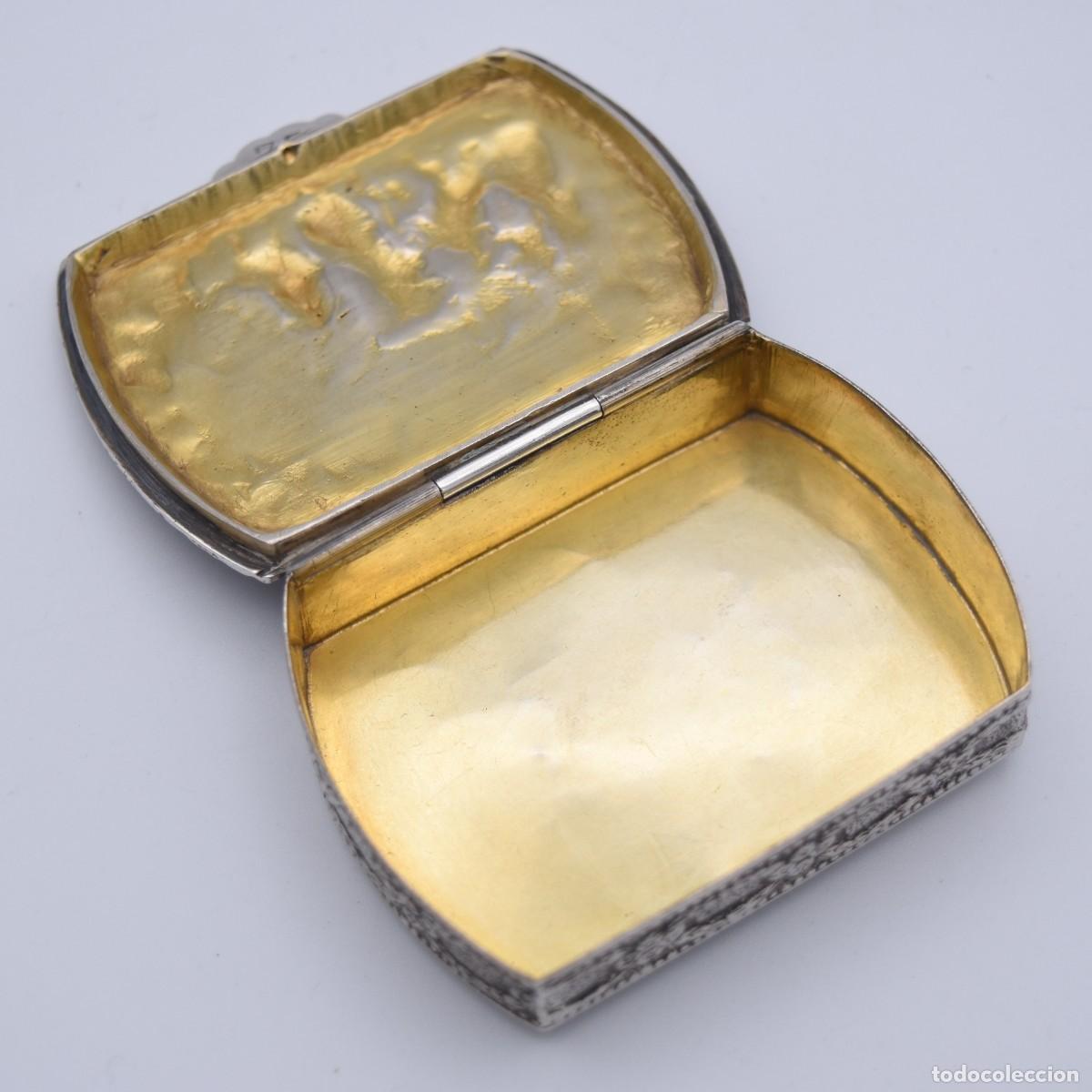 Antig&uuml;edades: Caja de plata sellada con interior dorado - Foto 4