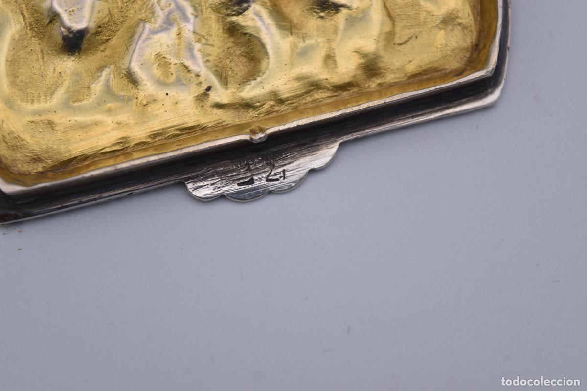 Antig&uuml;edades: Caja de plata sellada con interior dorado - Foto 7