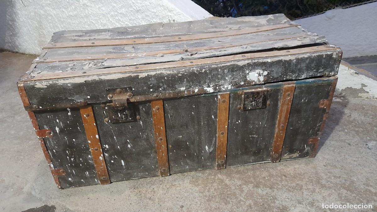 Antig&uuml;edades: Baul antiguo de madera para restaurar - Foto 2