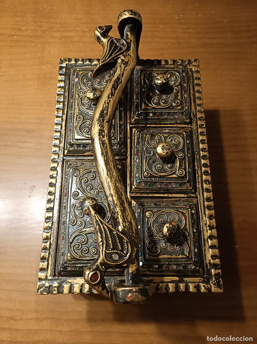 Antig&uuml;edades: Caja decorada para especias - Foto 5