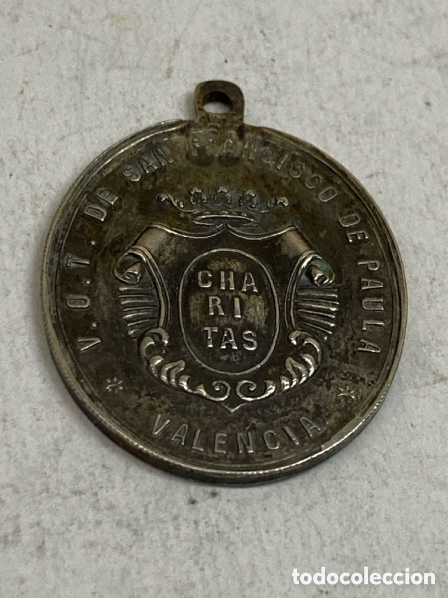 Antig&uuml;edades: Medalla de plata religioso C378 - Foto 2