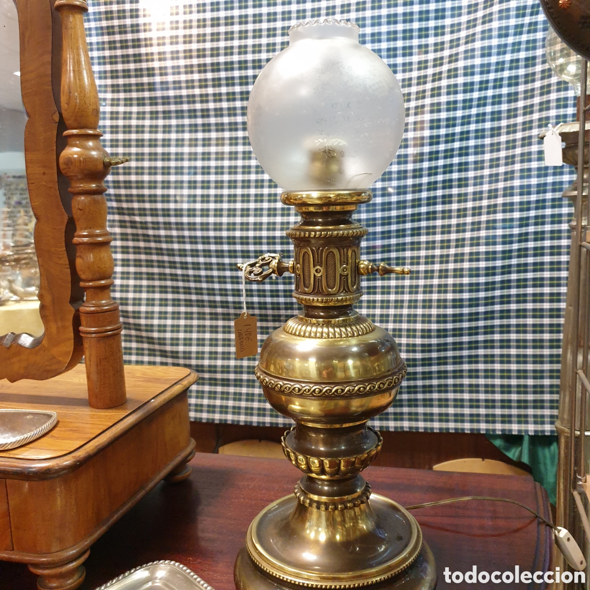 Antig&uuml;edades: l&aacute;mpara de laton sobremesa - Foto 2