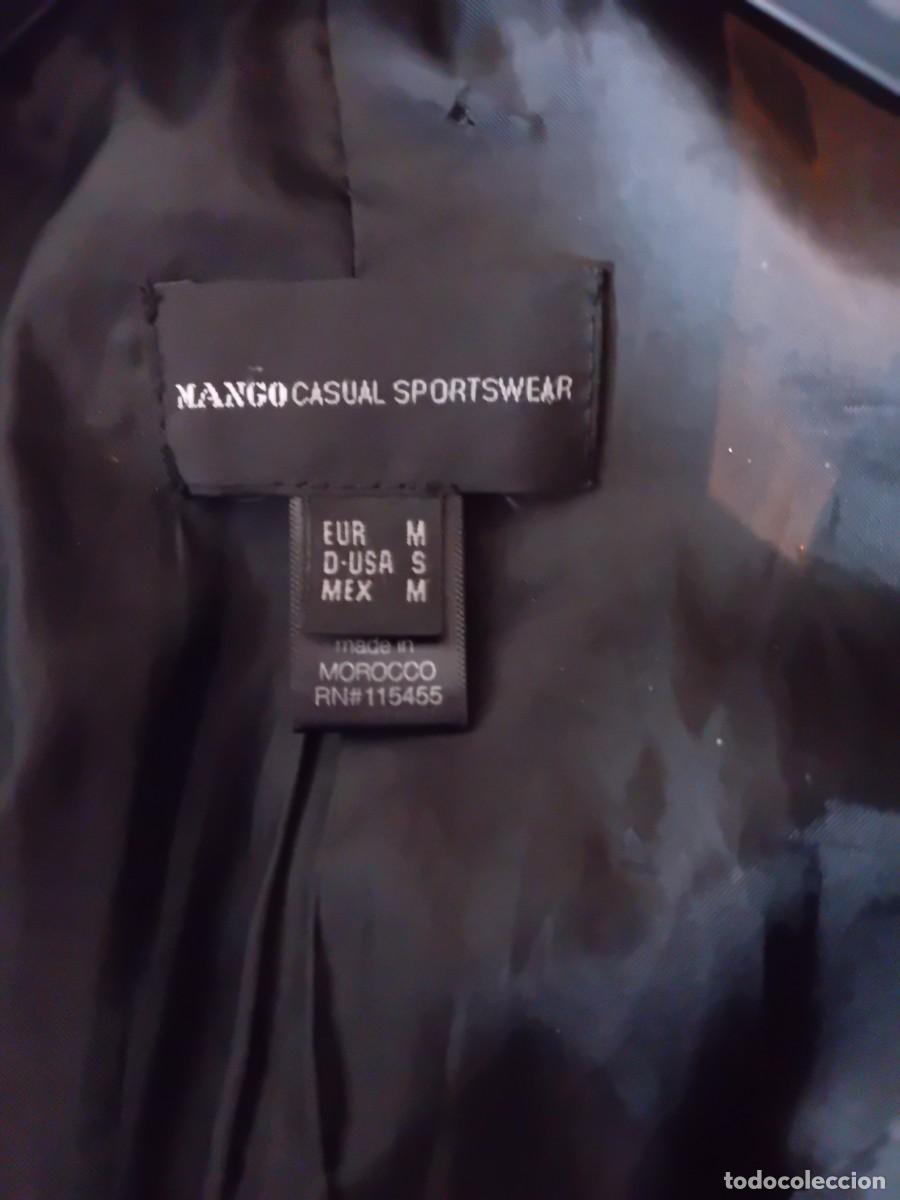 Antig&uuml;edades: Abrigo de mujer marca Mango talla M - Foto 3