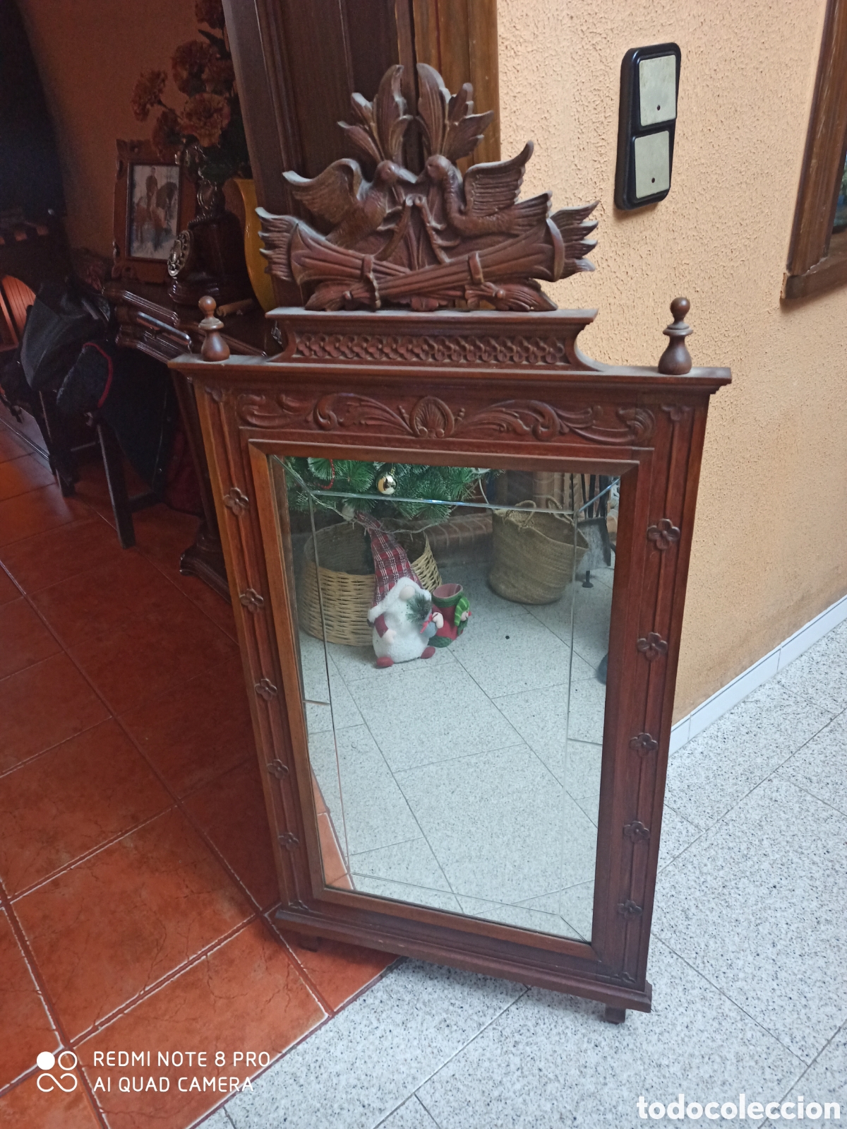 Antig&uuml;edades: Bonito espejo labrado - Foto 3