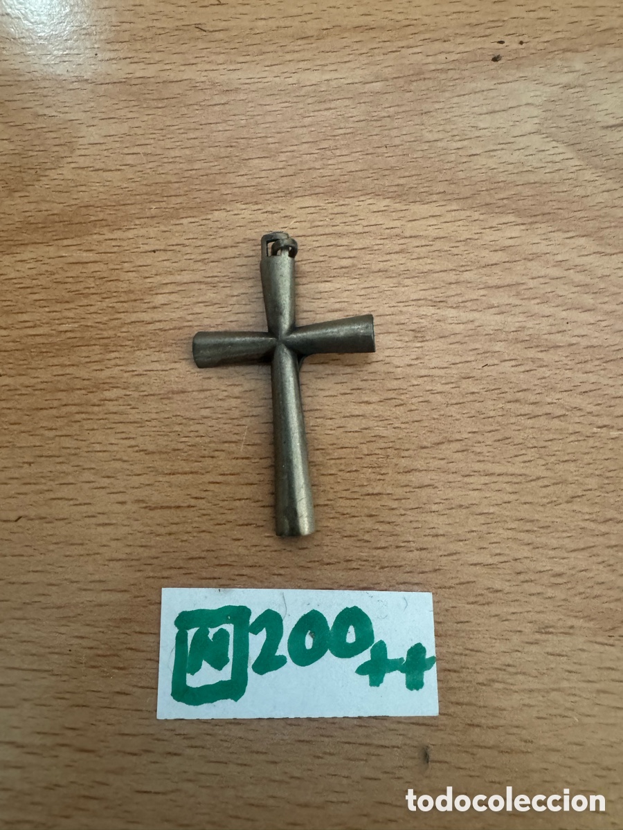 Antig&uuml;edades: Cruz de plata antigua - Foto 2