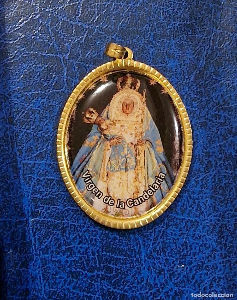 Antig&uuml;edades: Medalla de la Virgen de la Candelaria - Foto 1