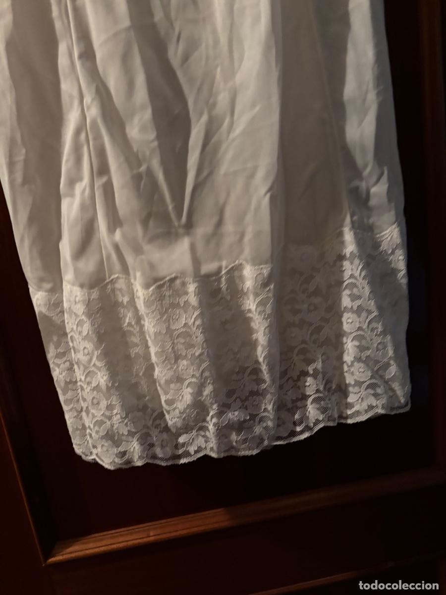 Antig&uuml;edades: Camis&oacute;n de Nylon con braguitas - Foto 3