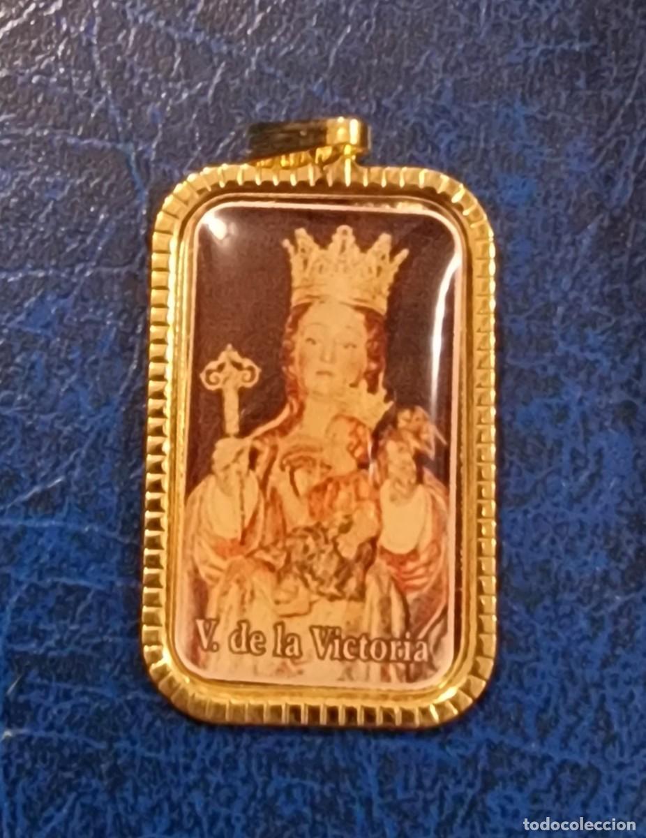 Antig&uuml;edades: Medalla Virgen de la Victoria - Foto 1