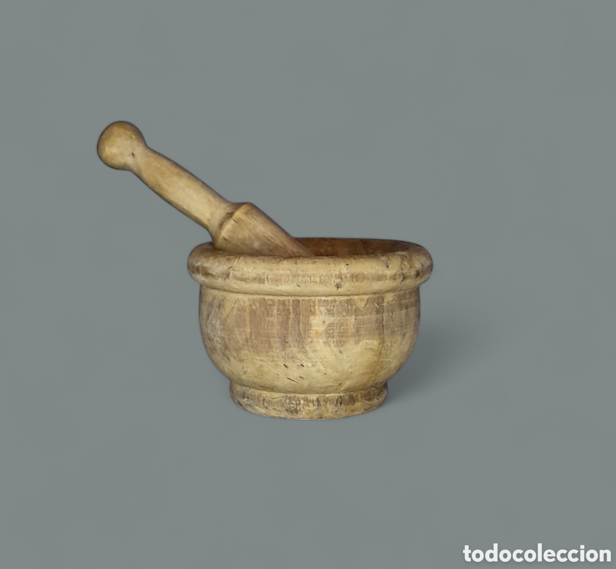 Antig&uuml;edades: Antiguo mortero de madera. - Foto 2