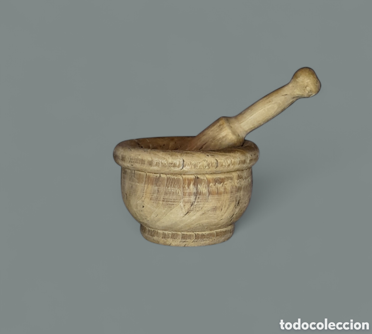 Antig&uuml;edades: Antiguo mortero de madera. - Foto 1