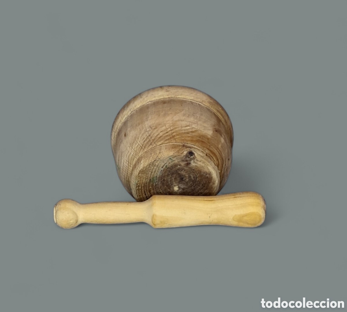 Antig&uuml;edades: Antiguo mortero de madera. - Foto 3