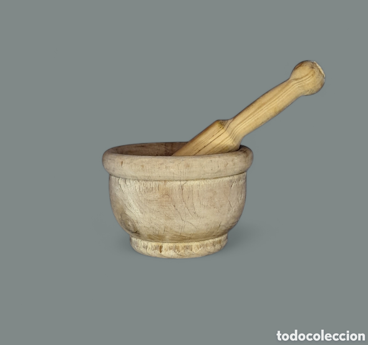 Antig&uuml;edades: Antiguo mortero de madera. - Foto 1