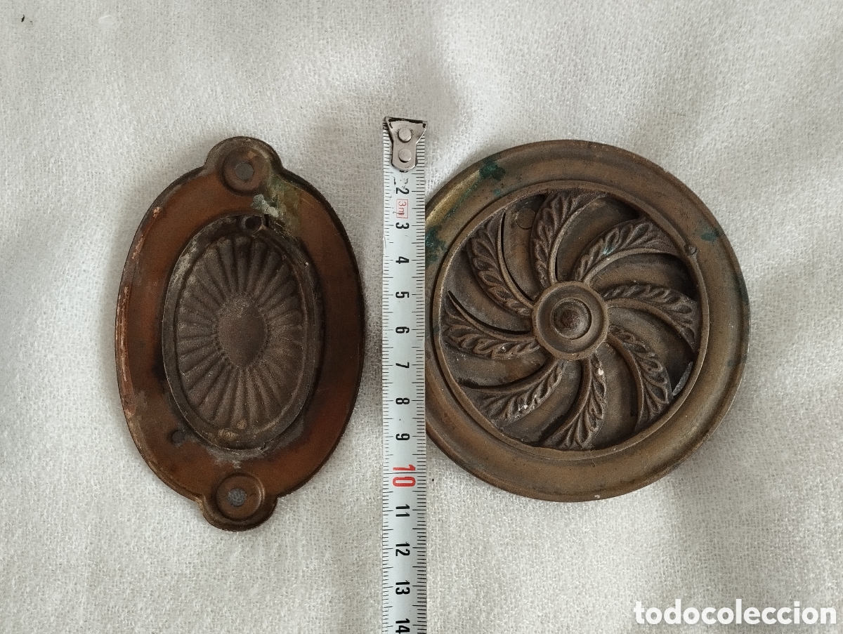 Antig&uuml;edades: Dos Antiguas Mirillas Bronce. - Foto 10