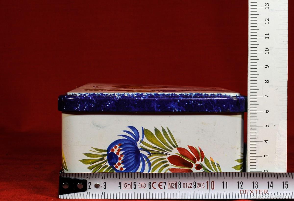 Antig&uuml;edades: Caja de hojalata Massilly - Foto 4
