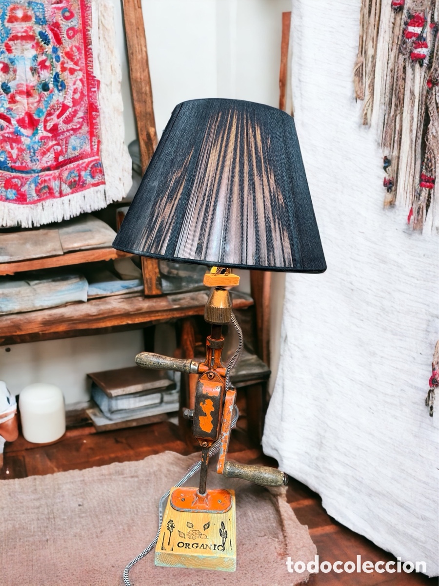 Antig&uuml;edades: L&aacute;mpara de mesa drill - Foto 1