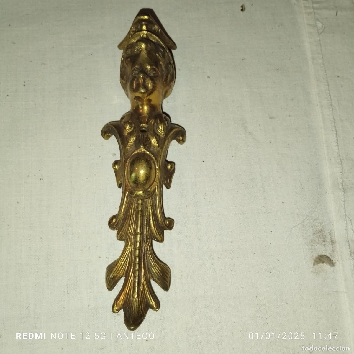 Antig&uuml;edades: APLICACION DE BRONCE PARA MUEBLE - Foto 1