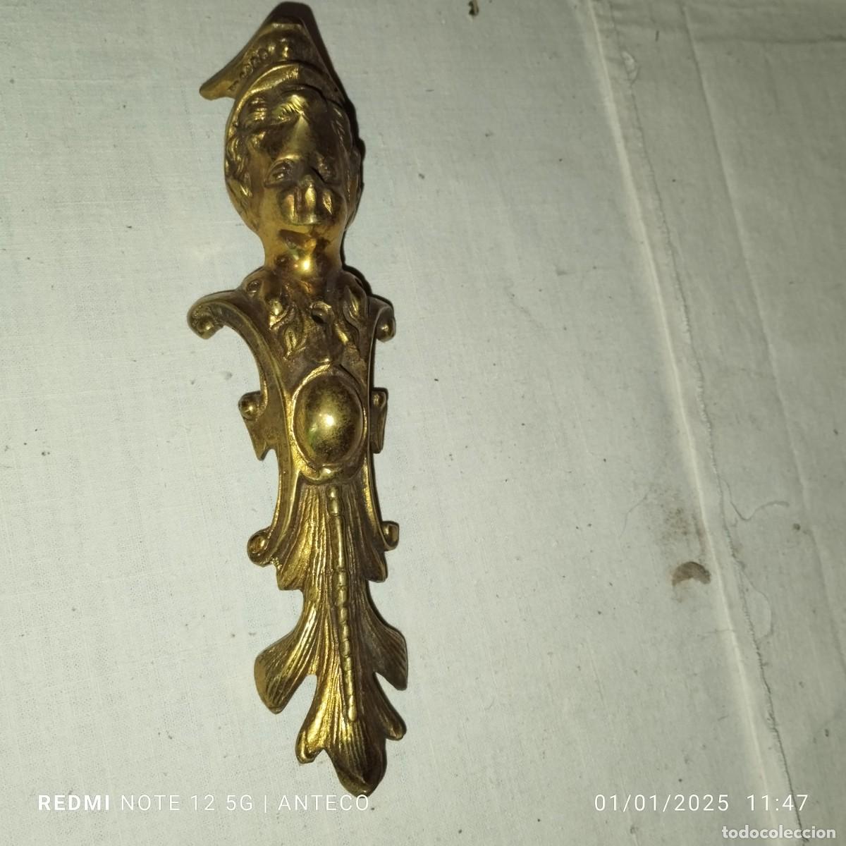 Antig&uuml;edades: APLICACION DE BRONCE PARA MUEBLE - Foto 2