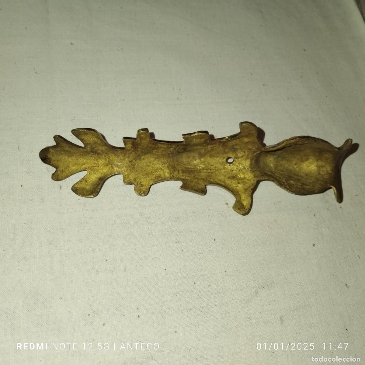 Antig&uuml;edades: APLICACION DE BRONCE PARA MUEBLE - Foto 5