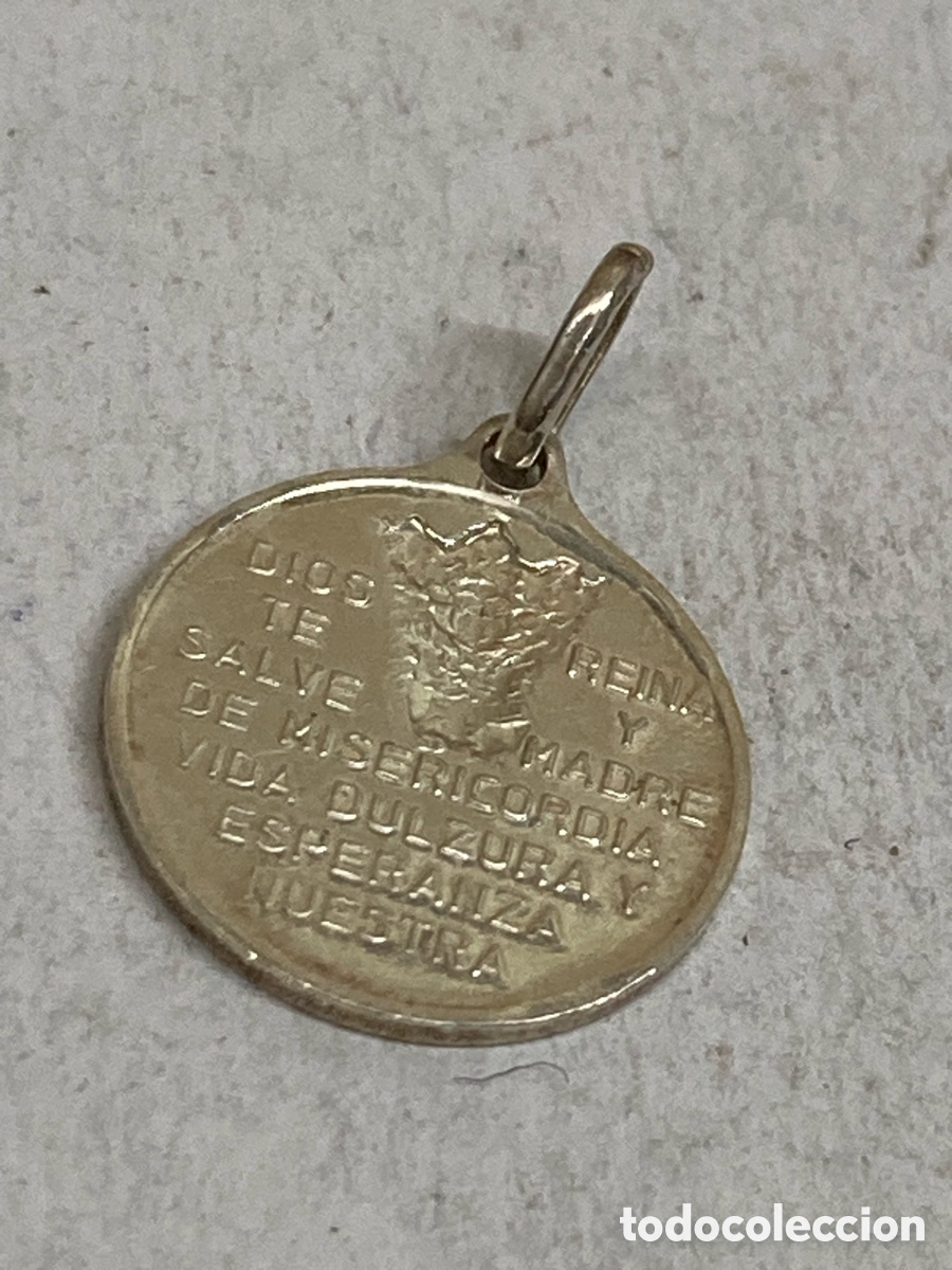 Antig&uuml;edades: Medalla de plata religiosa C380 - Foto 2