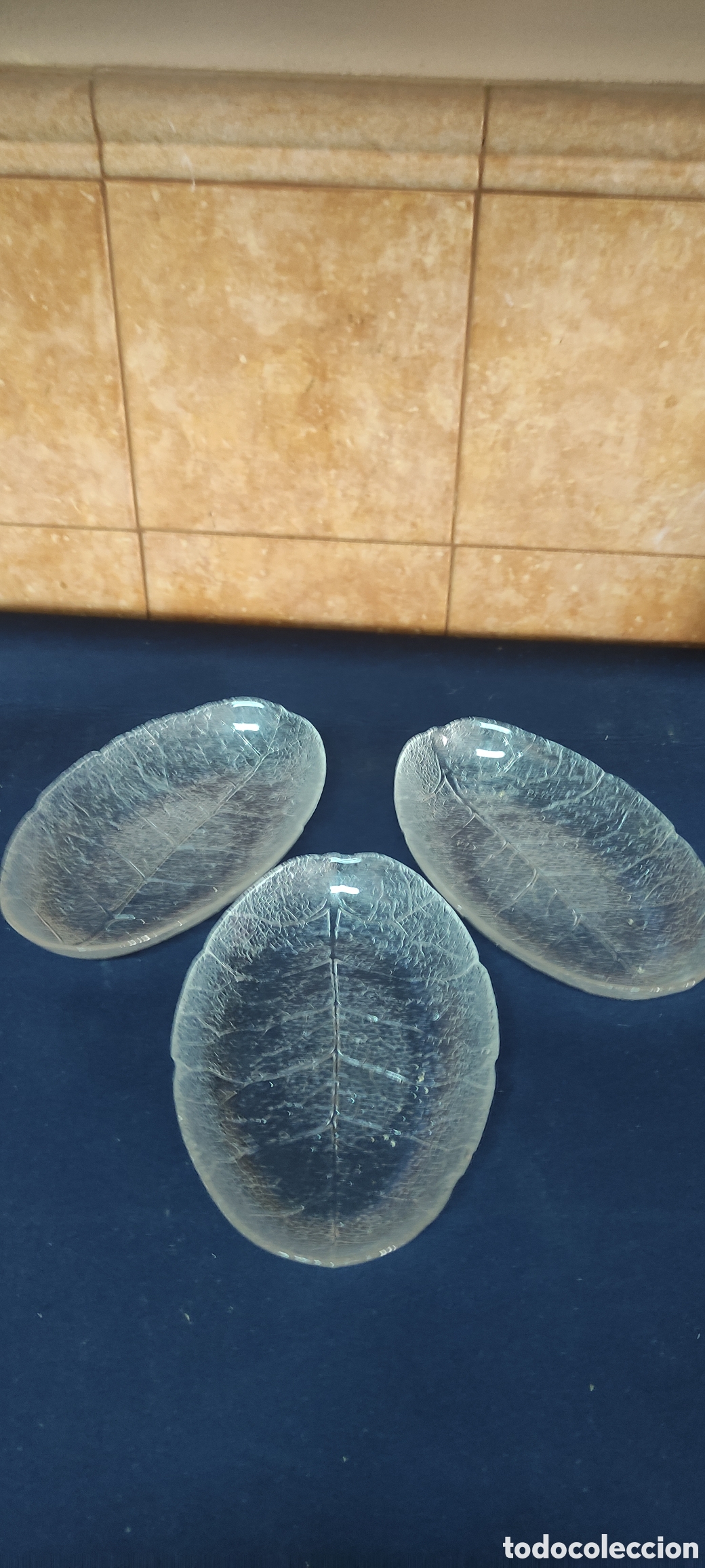 Antig&uuml;edades: Conjunto 3 bandejas cristal - Foto 7