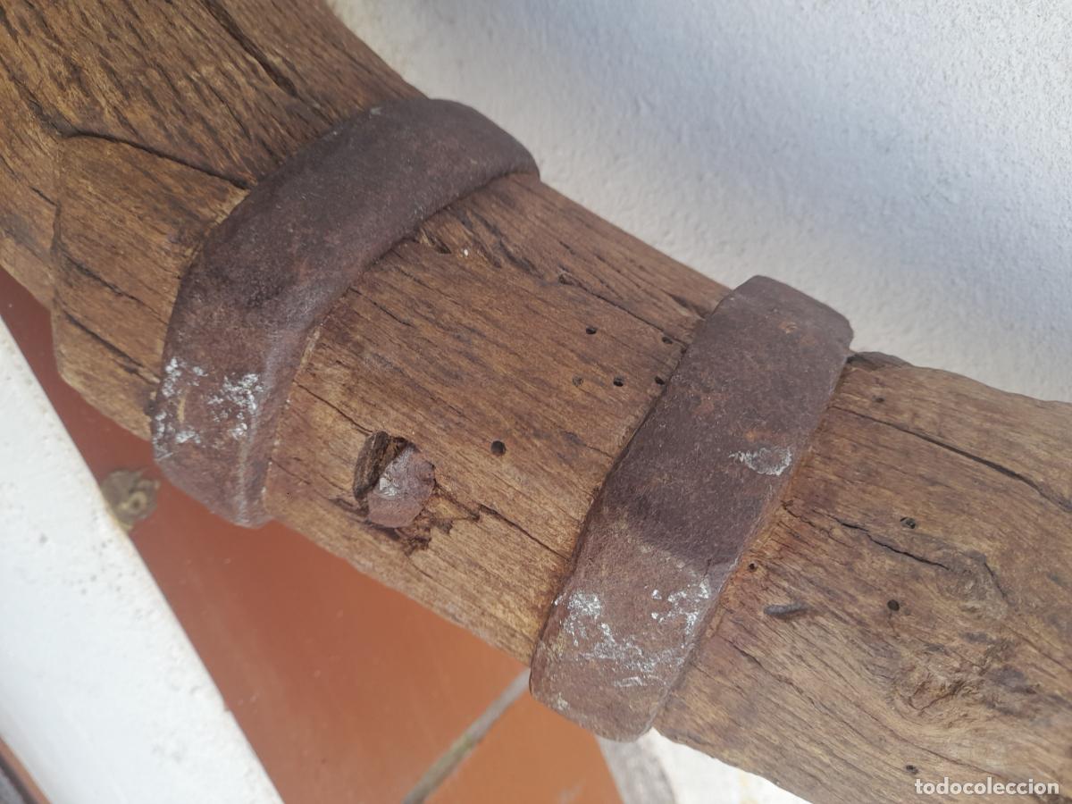 Antig&uuml;edades: Yugo madera y hierro - Foto 10