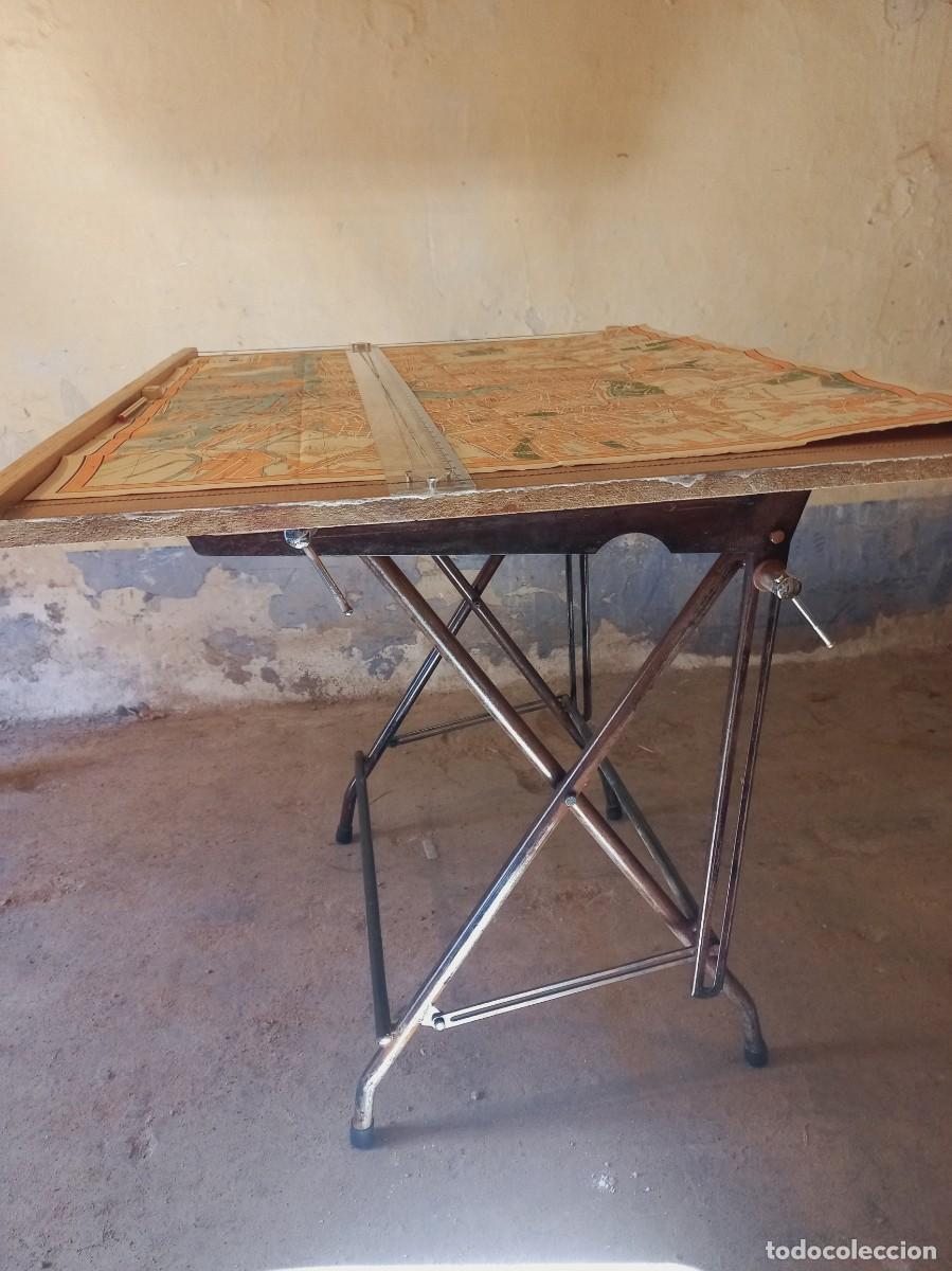 Antig&uuml;edades: Mesa de arquitecto antigua - Foto 9