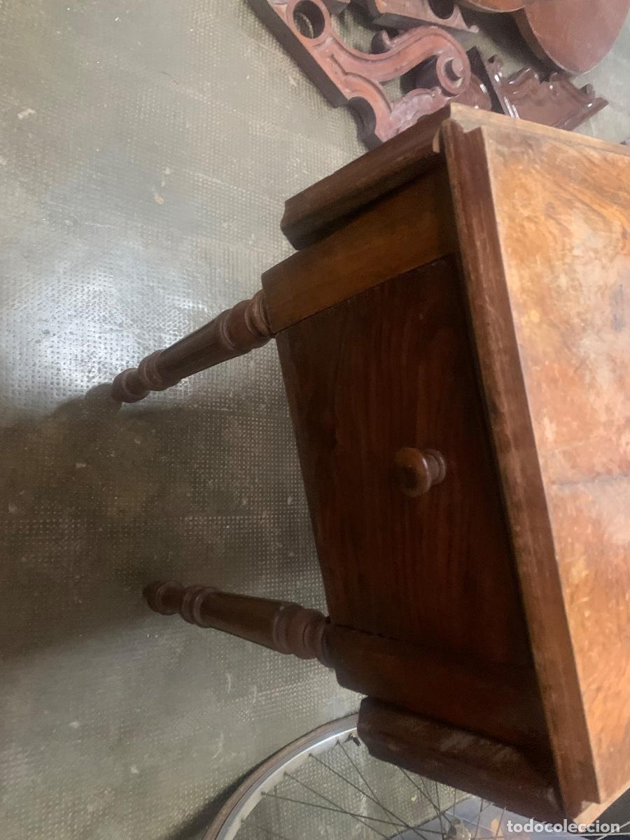 Antig&uuml;edades: Mesa Louis Philipe siglo XIX - Foto 7
