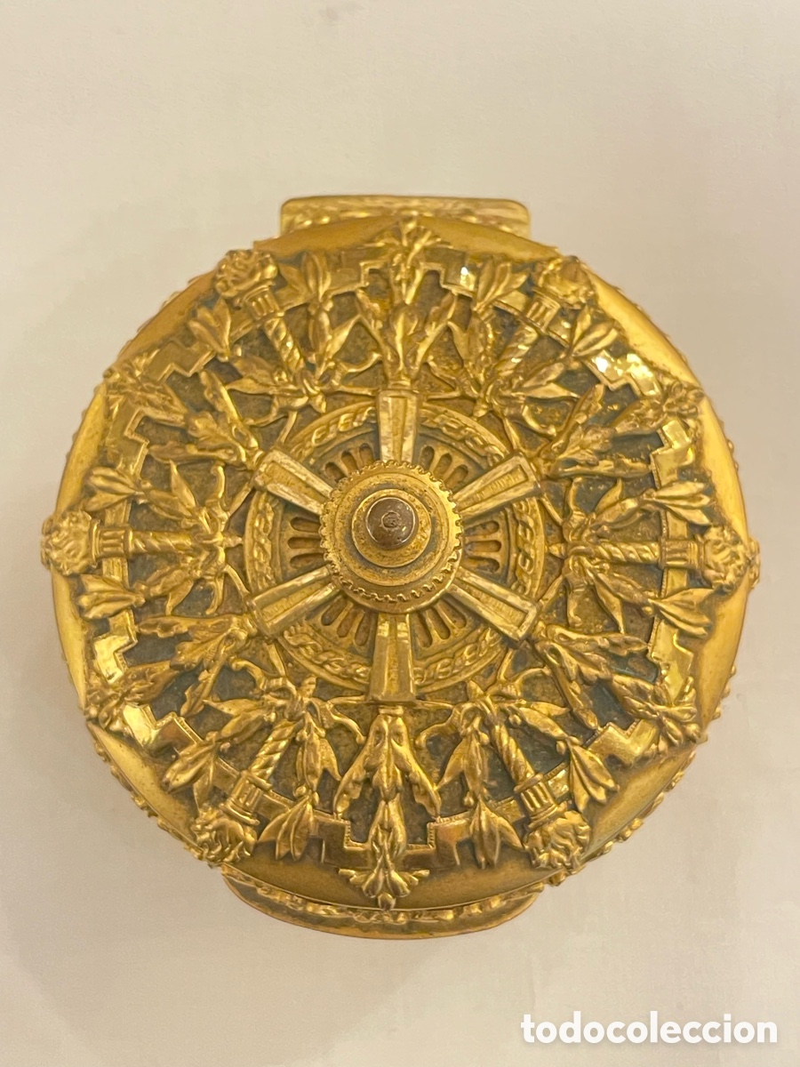 Antig&uuml;edades: Polvera de bronce y cristal de finales del S. XVIII. - Foto 15