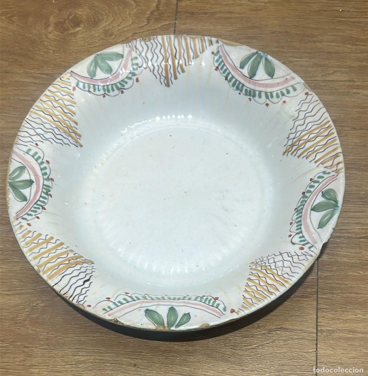 Antig&uuml;edades: PLATO ANTIGUO DE MANISES DE 26 CMS. DE DIAMETRO - Foto 1