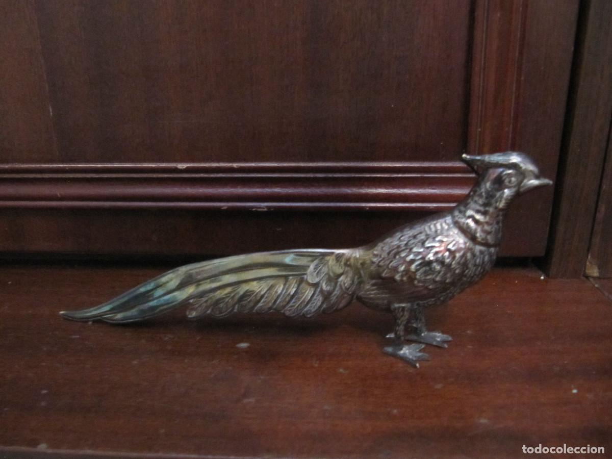 Antig&uuml;edades: FAISAN DE METAL PLATEADO - Foto 1