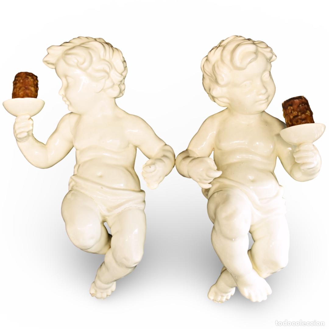 Antig&uuml;edades: Angelotes antiguos de gran tama&ntilde;o de porcelana esmaltada para apliques