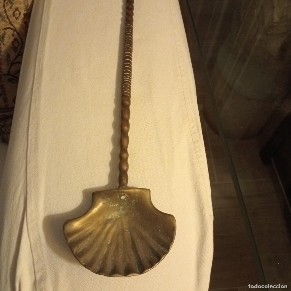 Antig&uuml;edades: Paleta bracero antigua bronce - Foto 1