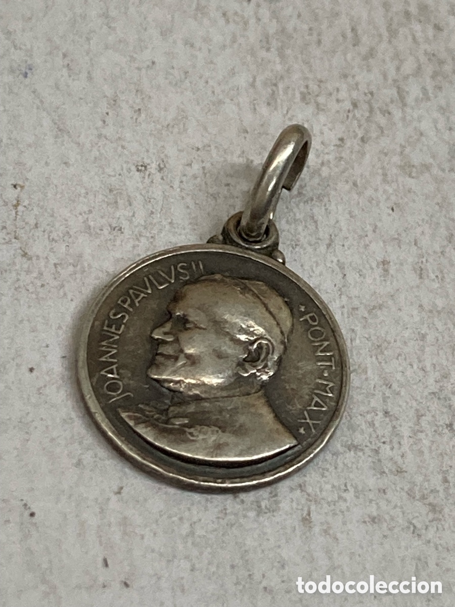 Antig&uuml;edades: Medalla de plata religiosa C379 - Foto 1